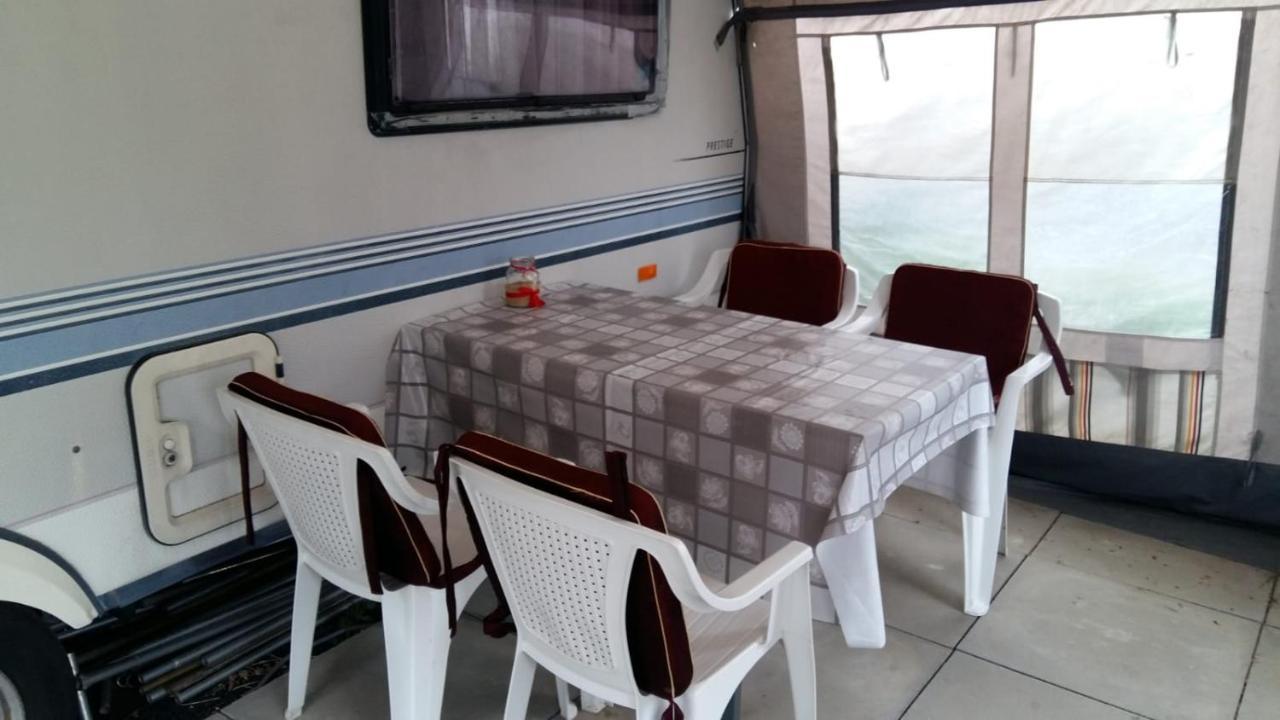 Caravans Magda Niechorze Exterior foto